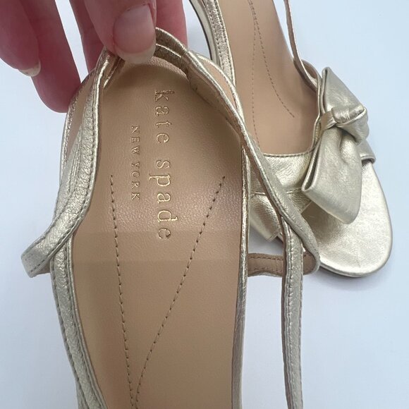 Kate Spade Gold Metallic Leather Bow Heels – Size 8.5 - Picture 2 of 9